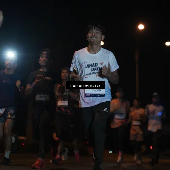 Runner Photo 7762424