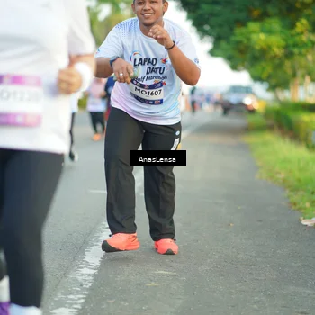 Runner Photo 7762433