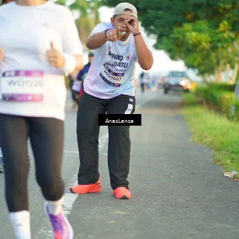 Runner Photo 7762434