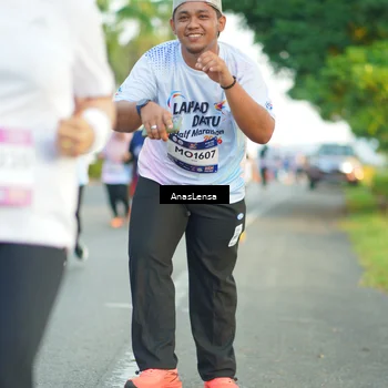 Runner Photo 7762435