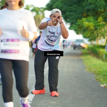 Runner Photo 7762438
