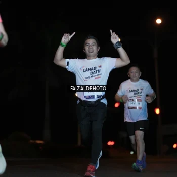 Runner Photo 7762460