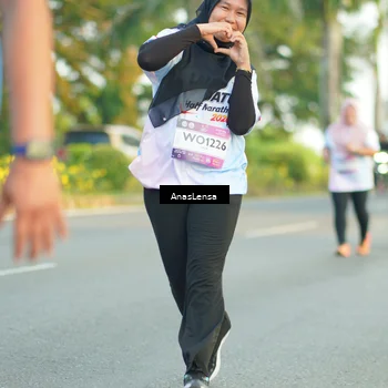 Runner Photo 7762468
