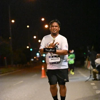 Runner Photo 7762476