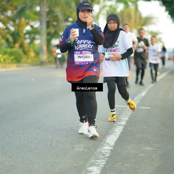 Runner Photo 7762487