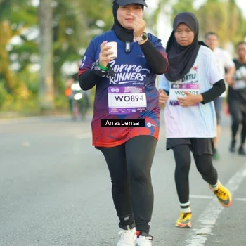 Runner Photo 7762489