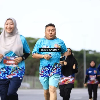 Runner Photo 7762500