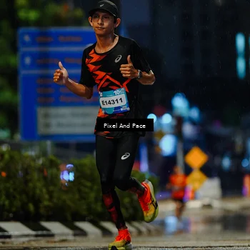 Runner Photo 7762549