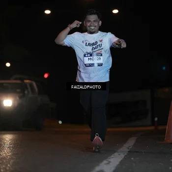 Runner Photo 7762624