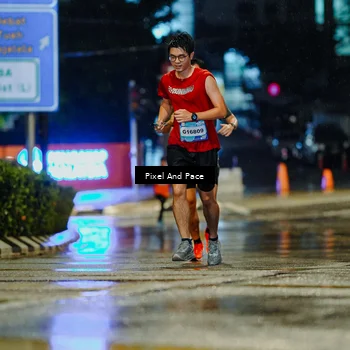 Runner Photo 7762631