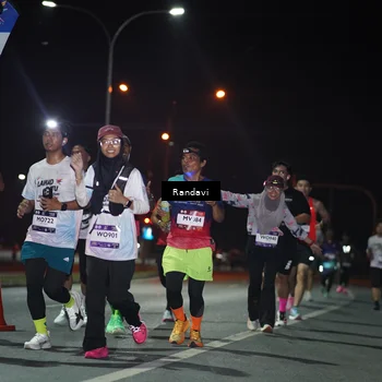 Runner Photo 7762634