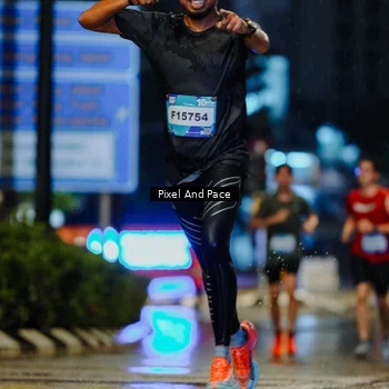 Runner Photo 7762639