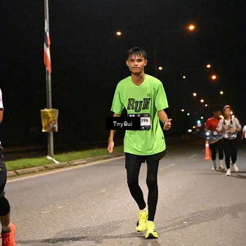 Runner Photo 7762645
