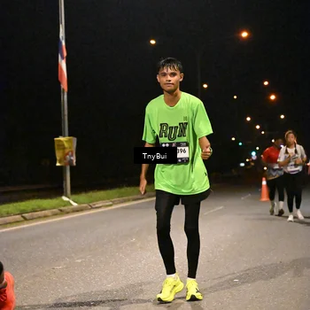 Runner Photo 7762659