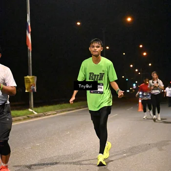 Runner Photo 7762668
