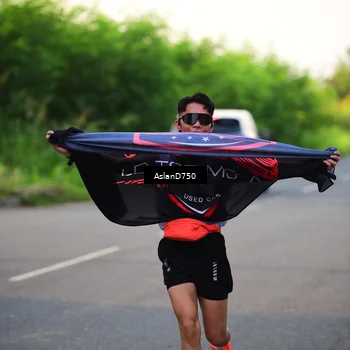 Runner Photo 7762680