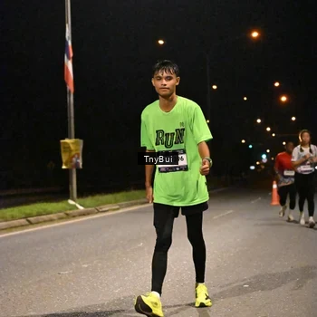 Runner Photo 7762705