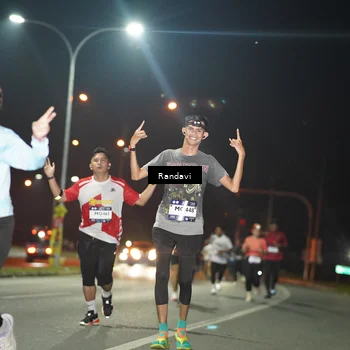 Runner Photo 7762708