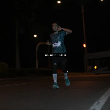 Runner Photo 7762754