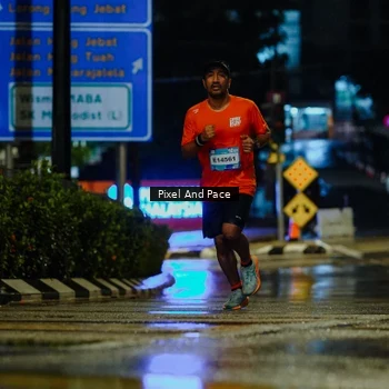 Runner Photo 7762766
