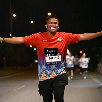 Runner Photo 7762773
