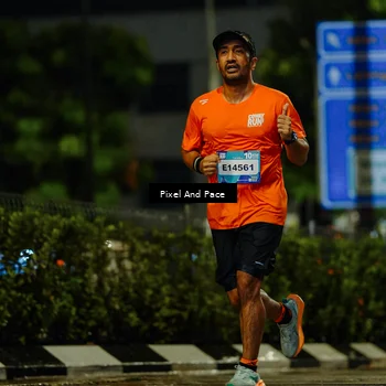 Runner Photo 7762789