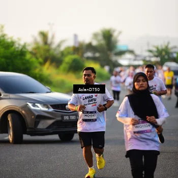 Runner Photo 7762809
