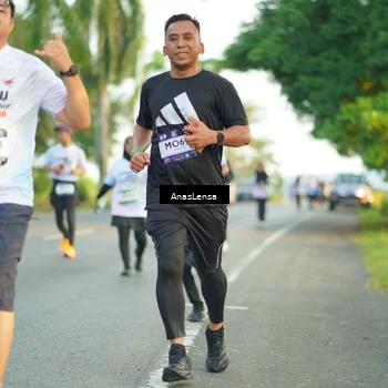 Runner Photo 7762820