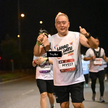 Runner Photo 7762860