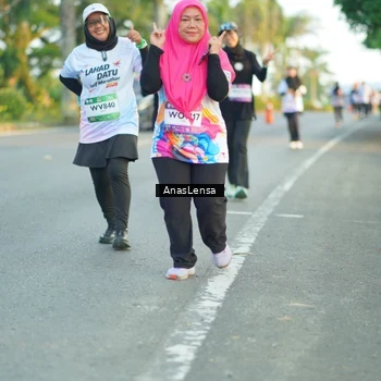 Runner Photo 7762885