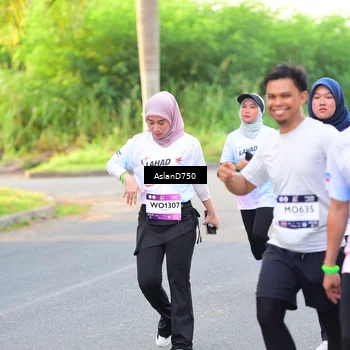 Runner Photo 7762897