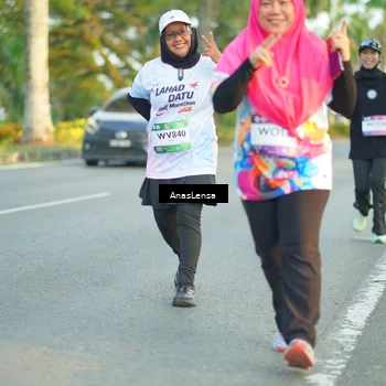 Runner Photo 7762912
