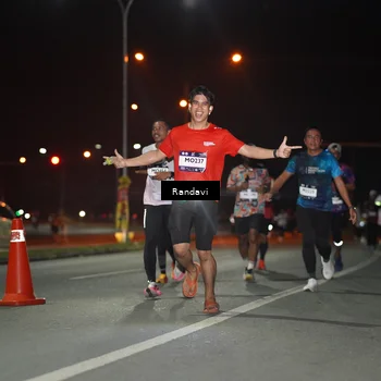 Runner Photo 7762926