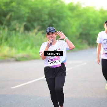 Runner Photo 7762938