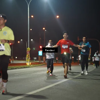 Runner Photo 7762978