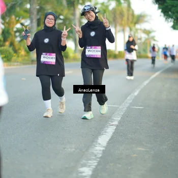 Runner Photo 7762992