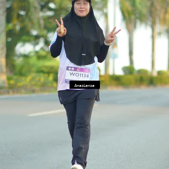 Runner Photo 7763014