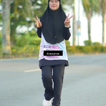 Runner Photo 7763016