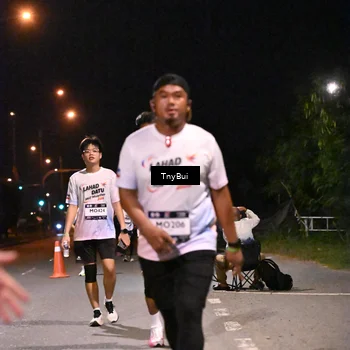 Runner Photo 7763061