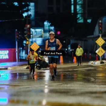 Runner Photo 7763069