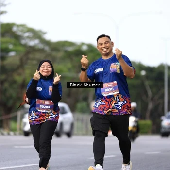 Runner Photo 7763074