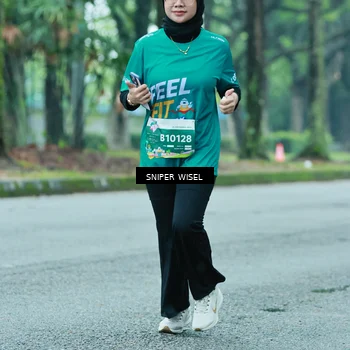 Runner Photo 7763096