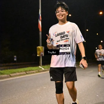 Runner Photo 7763099