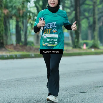 Runner Photo 7763135