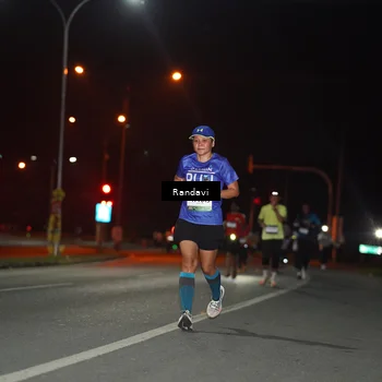 Runner Photo 7763138