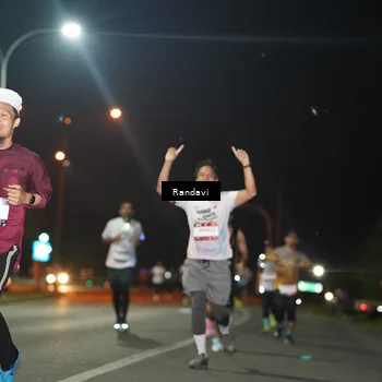 Runner Photo 7763141