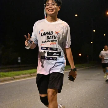 Runner Photo 7763150