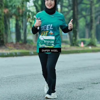 Runner Photo 7763159