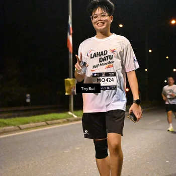 Runner Photo 7763161