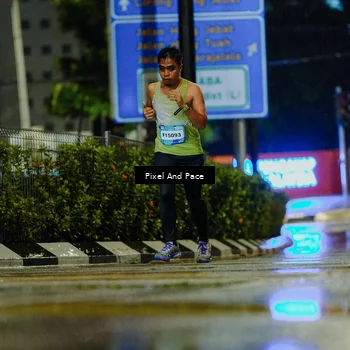 Runner Photo 7763170